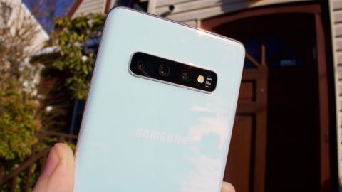 2-underscored galaxy s10+ review