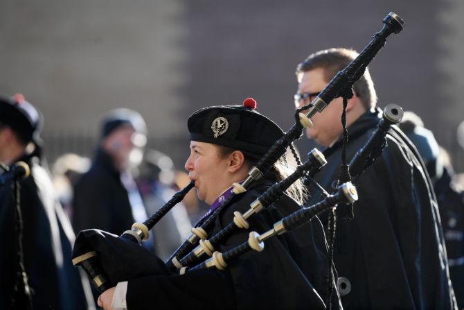 What are lungs for, if not for bagpipes?