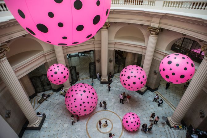 An installation of Kusama's work at the Bank of Brazil Cultural Center in Rio de Janeiro.