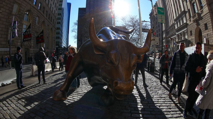 NEW YORK, NY - DECEMBER 07: A General View of  the Bull on Broadway on December 7, 2018 at the New York Stock Exchange in New York, NY.  (Photo by Rich Graessle/Icon Sportswire via Getty Images)