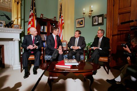 Roberts, third from left, meets with US senators in Washington a day after he was nominated by Bush. With Roberts, from left, are Sens. Arlen Specter, Bill Frist and Mitch McConnell.