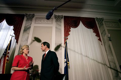 Roberts meets with US Sen. Mary Landrieu as he makes his rounds on Capitol Hill in July 2005.