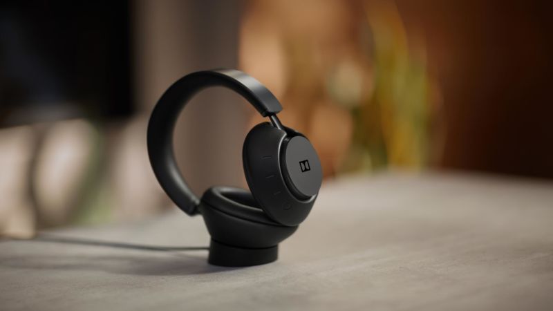 Dolby's Dimension headphones that feel like a cloud and sound like 