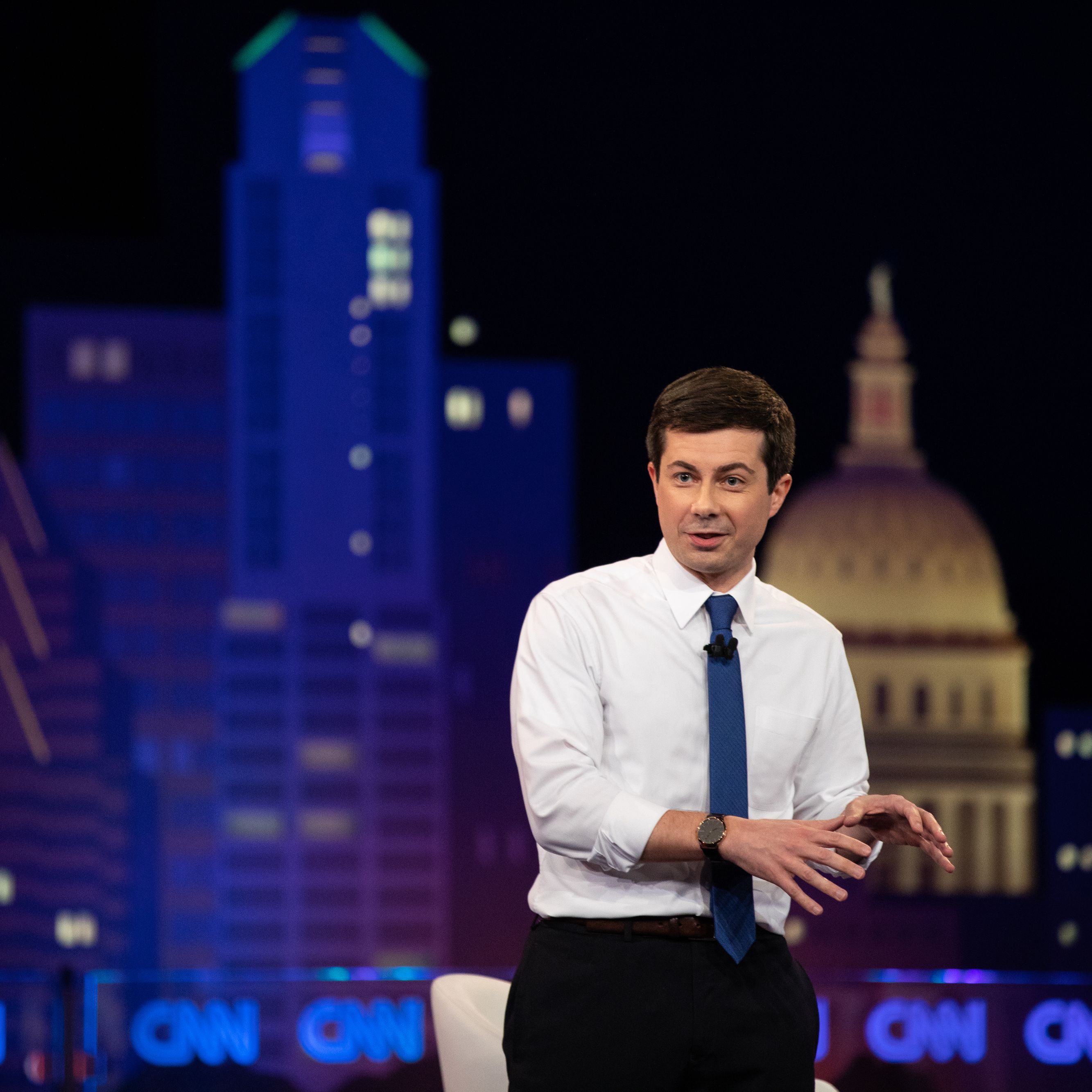 Cheerleader Lesbian Pornstars - Pete Buttigieg calls Mike Pence a 'cheerleader for the porn star  presidency' | CNN Politics