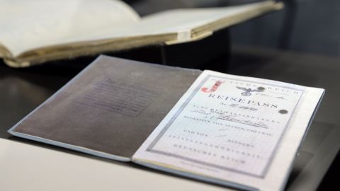 Kurt Landauer's passport on display at the Bayern museum.
