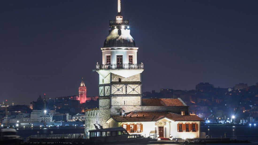 <strong>4. Istanbul, Turkey:</strong> Incredible food and beautiful buildings await you in Istanbul. The Post Office says spending a weekend here will cost you £166.83 ($217.29)