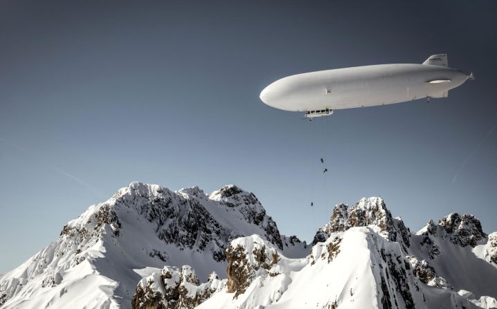 Ager, Gumpenberger and Lentsch abseiled down from Zeppelin to the Kleiner Valkastiel's peak.