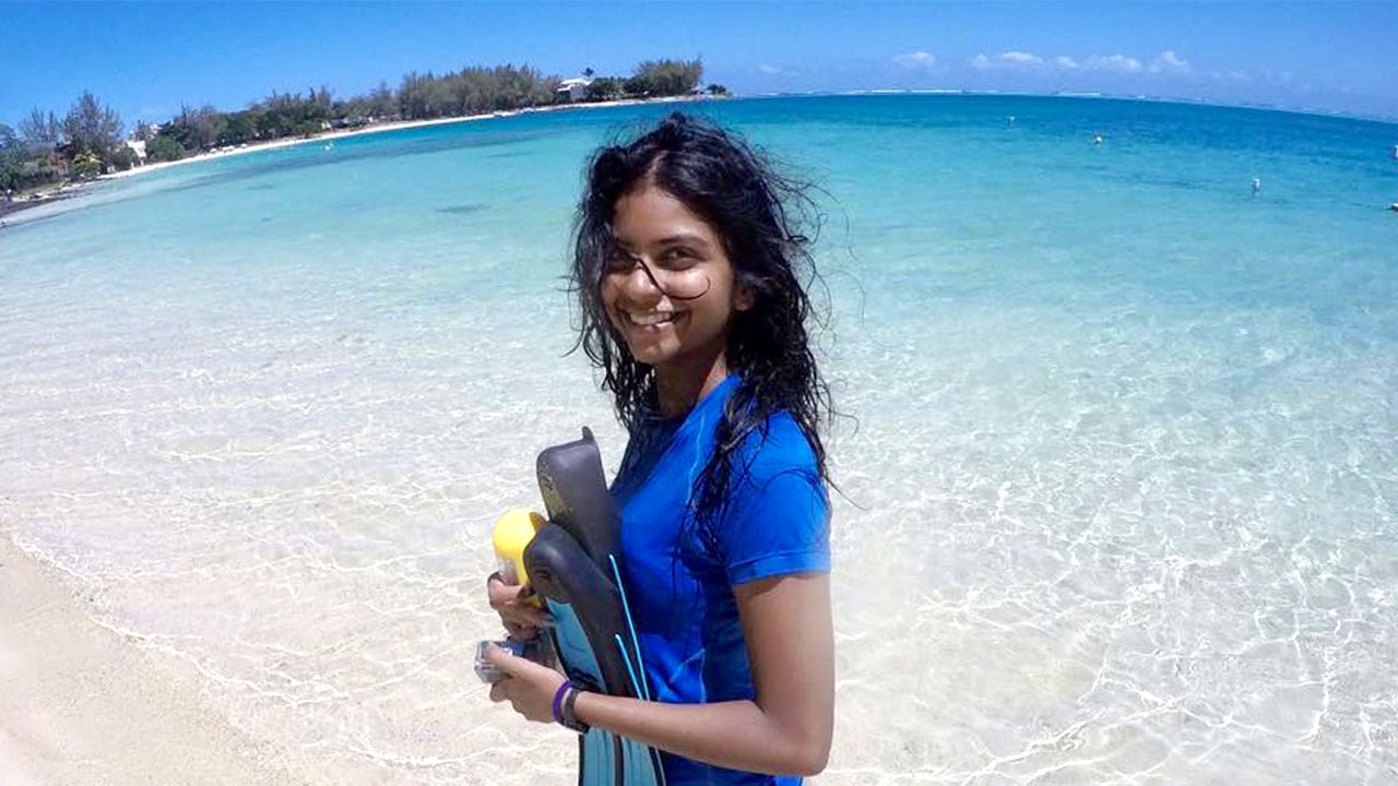 22-year-old Shaama Sandooyea organized the first climate strike in Mauritius. 