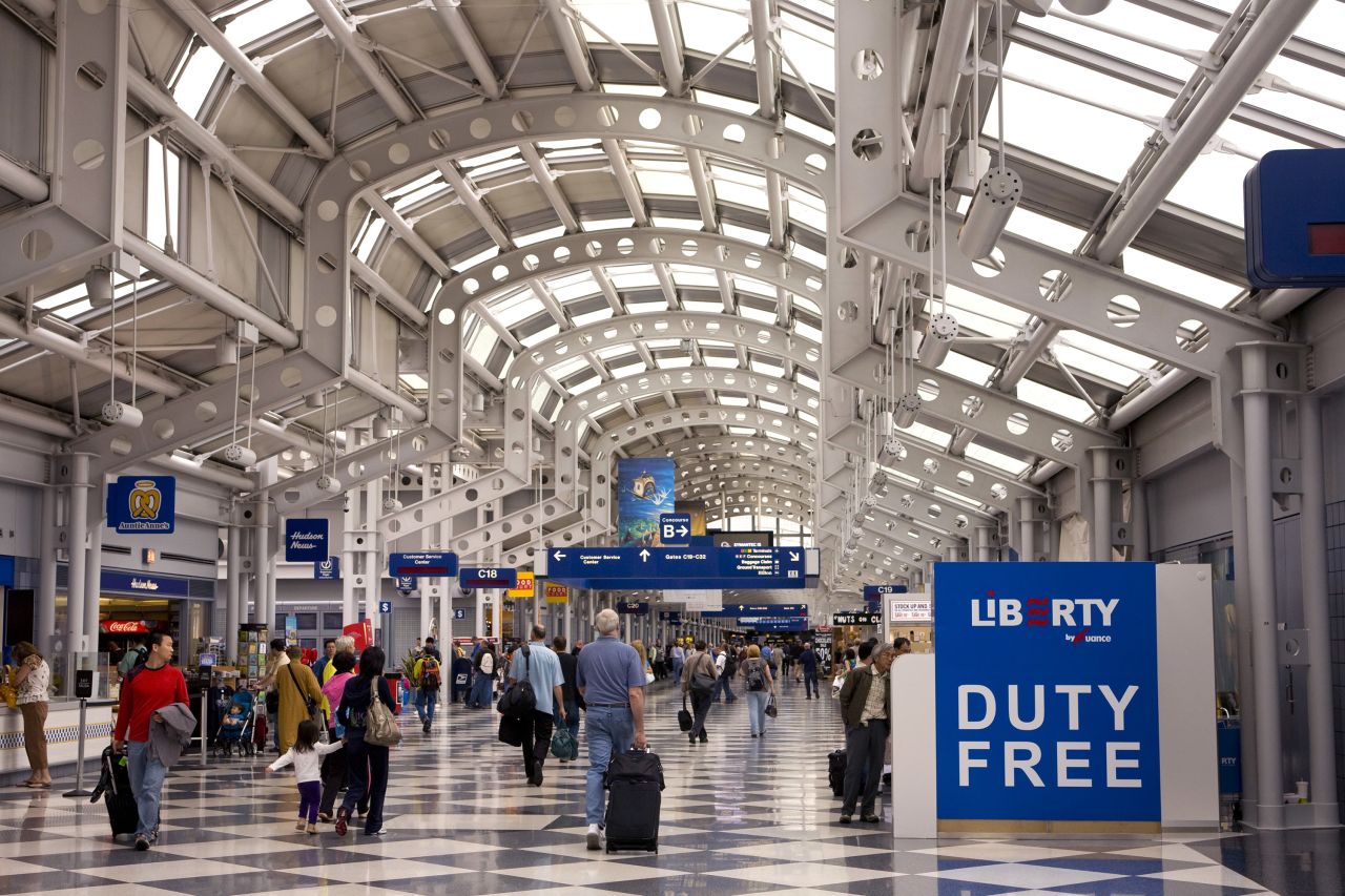 <strong>6. Chicago's O'Hare International Airport (Illinois, US). </strong> While O'Hare remained in sixth place for overall passenger volume, with 83.2 million passengers, it came in first place for airplane movements (takeoffs and landings). 