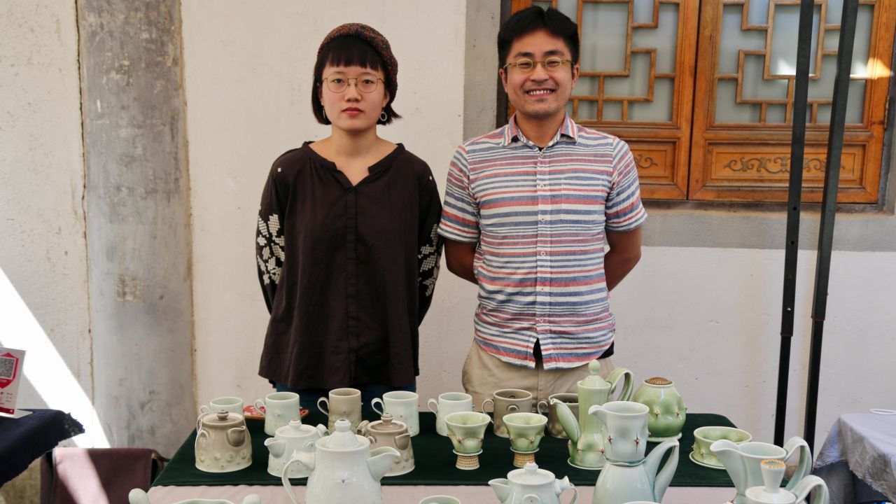 Young ceramists like Lai Yunyun and Zhu Xinkui sell their original handcrafted works every Saturday morning at the Pottery Workshop market. Jingdezhen has become a holy land for Chinese youth who want to pursue the art of craftsmanship away from the city bustle. 