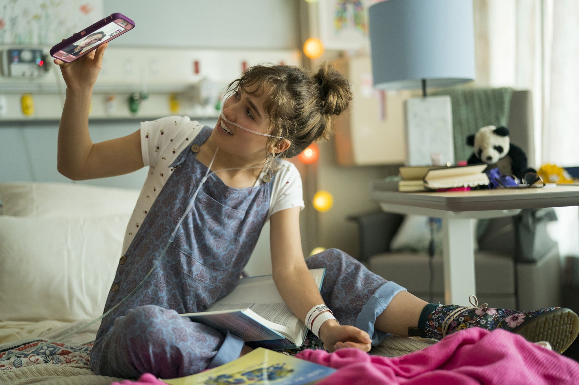 Five Feet Apart' review: Haley Lu Richardson, Cole Sprouse star in new  wrinkle on ill-teen romance