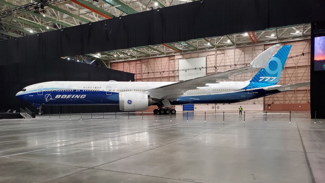 <strong>Fully built Boeing 777X: </strong>US aircraft manufacturer Boeing has taken the wraps off its long awaited 777X, the world's longest passenger jetliner, at its wide-body manufacturing facility in Everett, Washington.