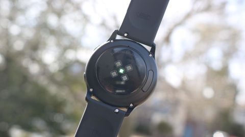 2-underscored galaxy watch active review