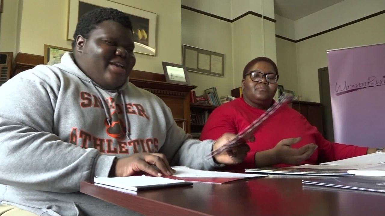 02 NJ teen college acceptance trnd