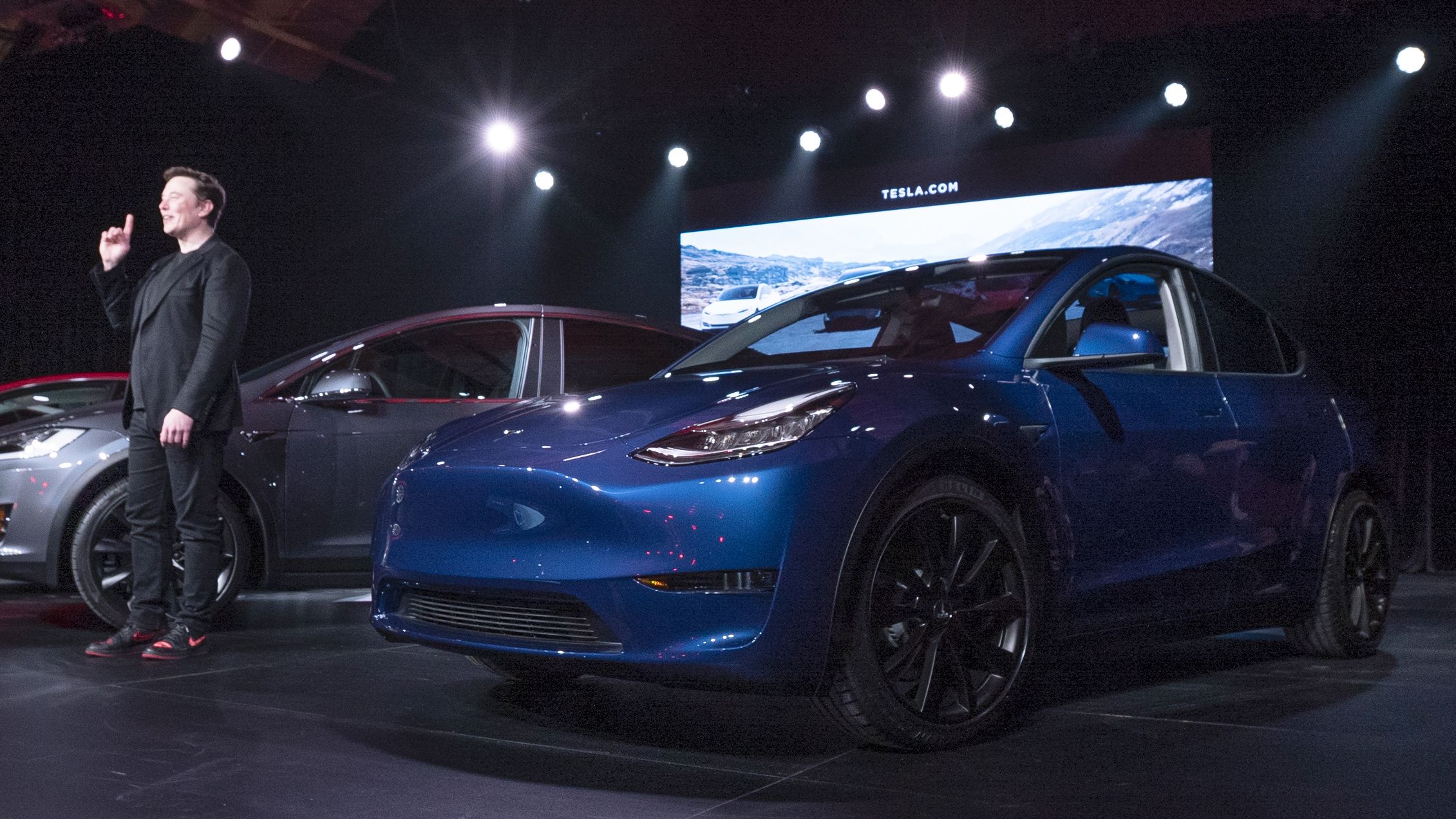 Tesla Unveils Long Awaited Model Y SUV, Starts At $39,000 » LATEST NEWS »