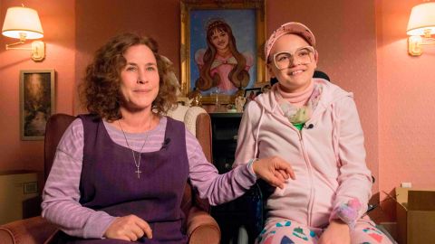 Patricia Arquette, Joey King in 'The Act' (Brownie Harris / Hulu)