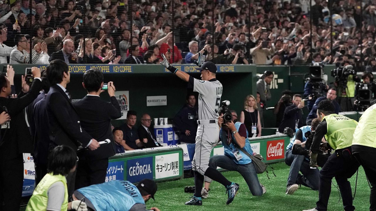 Ichiro Suzuki is introduced prior to the game between Seattle Mariners and Oakland Athletics at Tokyo Dome.