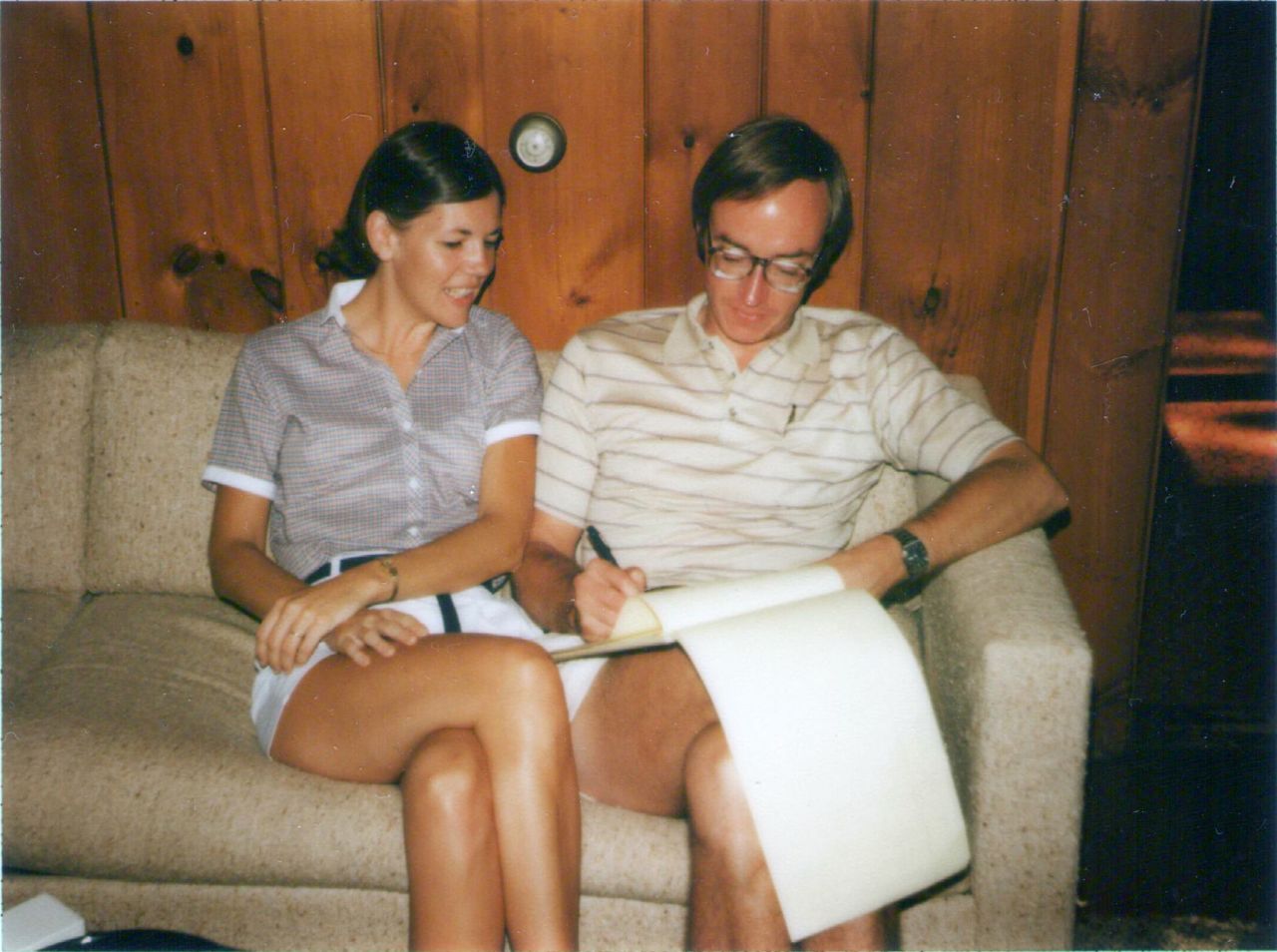 Warren and her second husband, Bruce Mann. <a href="https://www.facebook.com/ElizabethWarren/photos/a.414227908686/10153894305058687/?type=3&theater" target="_blank" target="_blank">She posted this old photo to Facebook in 2016</a> along with a story about how she proposed to him. They were married in 1980.