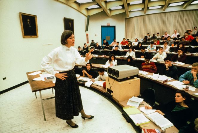 Warren teaches at the University of Pennsylvania Law School in the early 1990s.
