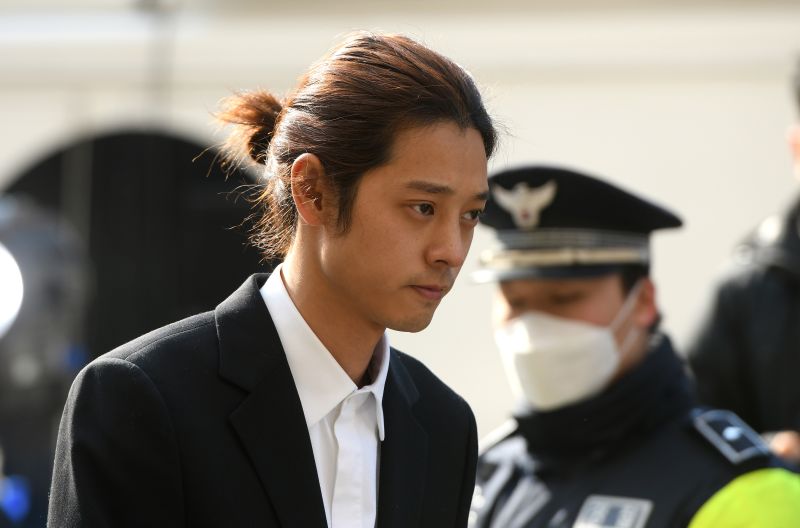 K-pop stars Jung Joon-young and Choi Jong-hoon jailed for sexual assault picture