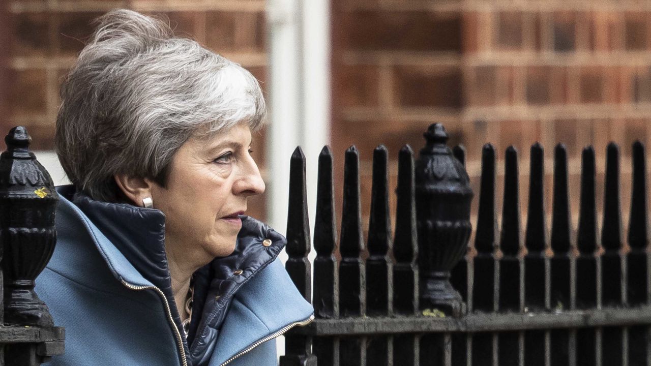 LONDON, ENGLAND - MARCH 21: Britain's Prime Minister Theresa May leaves Downing Street as she travels to Brussels to attend an EU Summit, on March 21, 2019 in London, England. Prime Minister Theresa May will travel to Brussels to request a three month extension to the UK's EU departure date as she struggles to get Parliament to approve her withdrawal agreement. (Photo by Dan Kitwood/Getty Images)