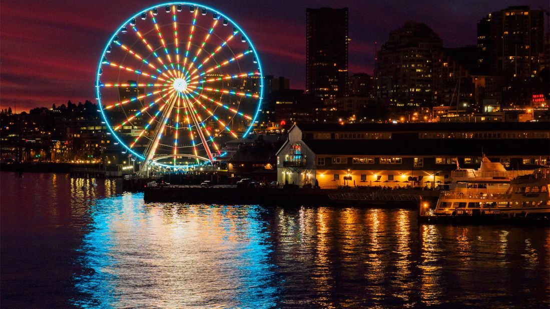 <strong>Seattle Great Wheel:</strong> Take in the market and other downtown views from 175 feet in the air.