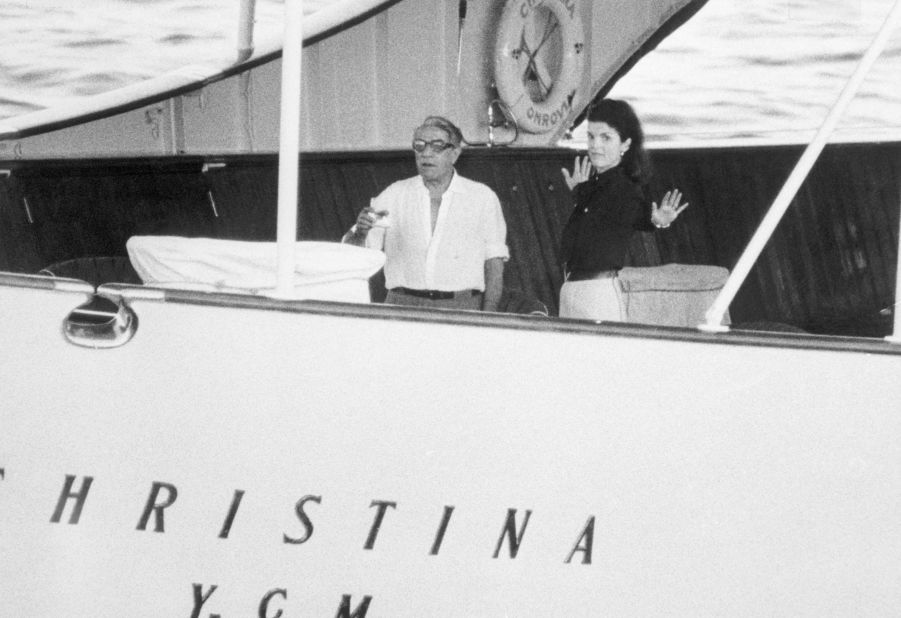 <strong>Jacqueline Kennedy:</strong> Despite his long relationship with Callas, Onassis married Jacqueline Bouvier Kennedy, widow of the late US President John F. Kennedy, instead.