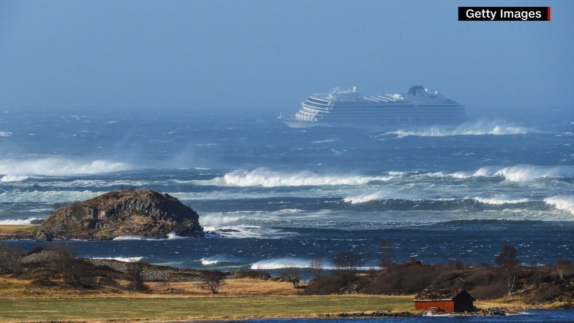 Cruise Ship With 1 300 Passengers Being Evacuated Off Norway Cnn
