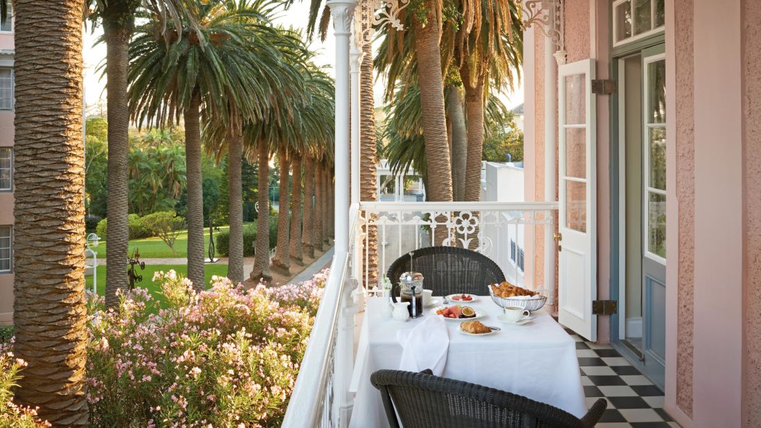 <strong>Belmond Mount Nelson, Cape Town:</strong> Mount Nelson, occupies a historic estate that's been elegantly modernized by Belmond.