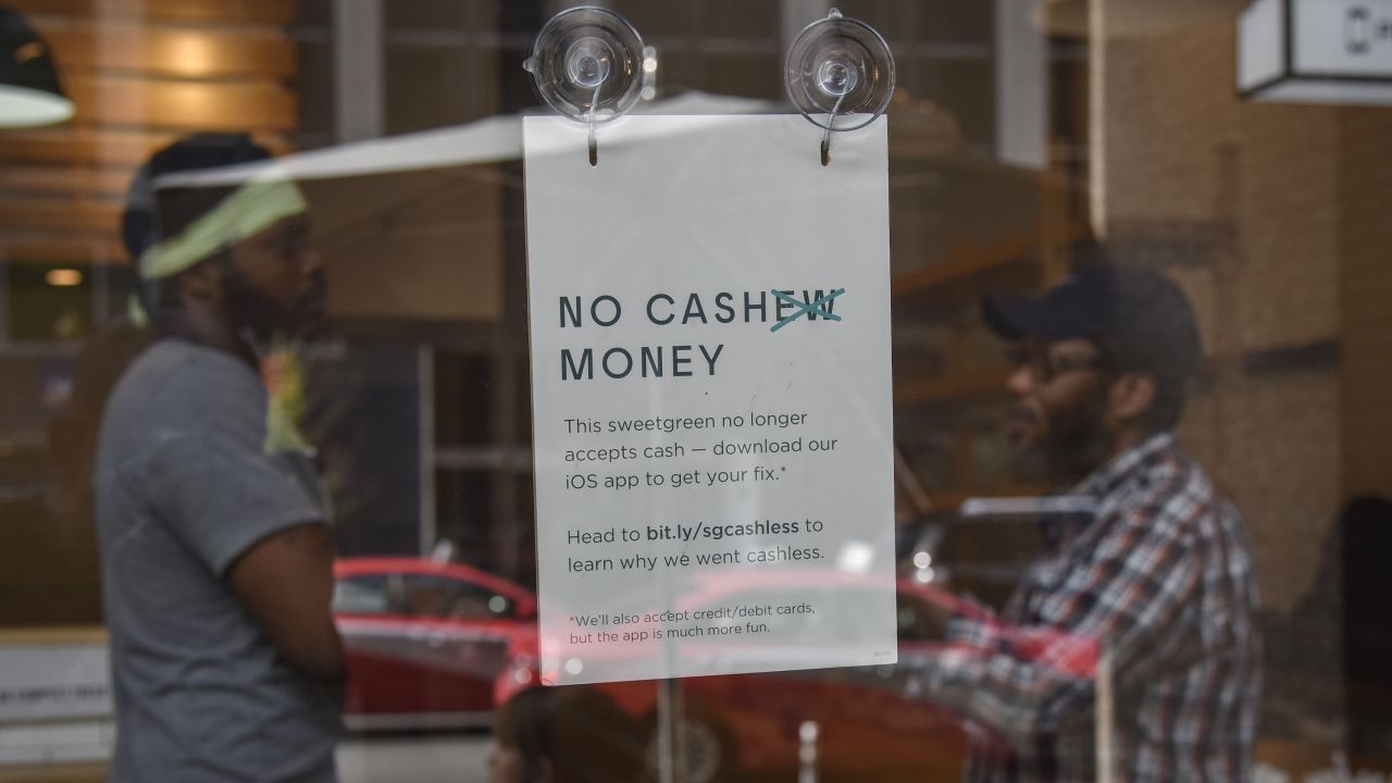 Opponents argue that cashless stores like Sweetgreen exclude low-income residents without credit cards or bank accounts. 