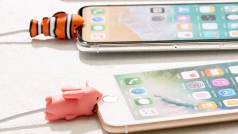 <strong>An animal cable bite to protect your charging cables</strong> Cable Bite ($6; <a href="https://click.linksynergy.com/deeplink?id=Fr/49/7rhGg&mid=43176&u1=032250under15&murl=https%3A%2F%2Fwww.urbanoutfitters.com%2Fshop%2Fcable-bite" target="_blank" target="_blank">urbanoutfitters.com</a>) 