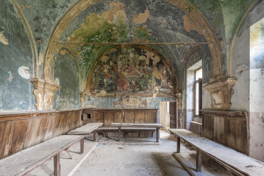 Veillon's new photographic series, titled The Imaginary Museum, captures abadoned frescoes across Europe.