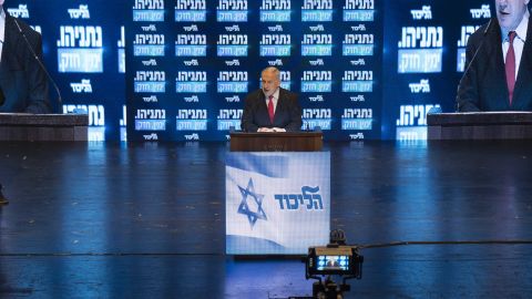 Netanyahu rallying his supporters in Beer Sheva: "They (the left) have the media but we have the people."