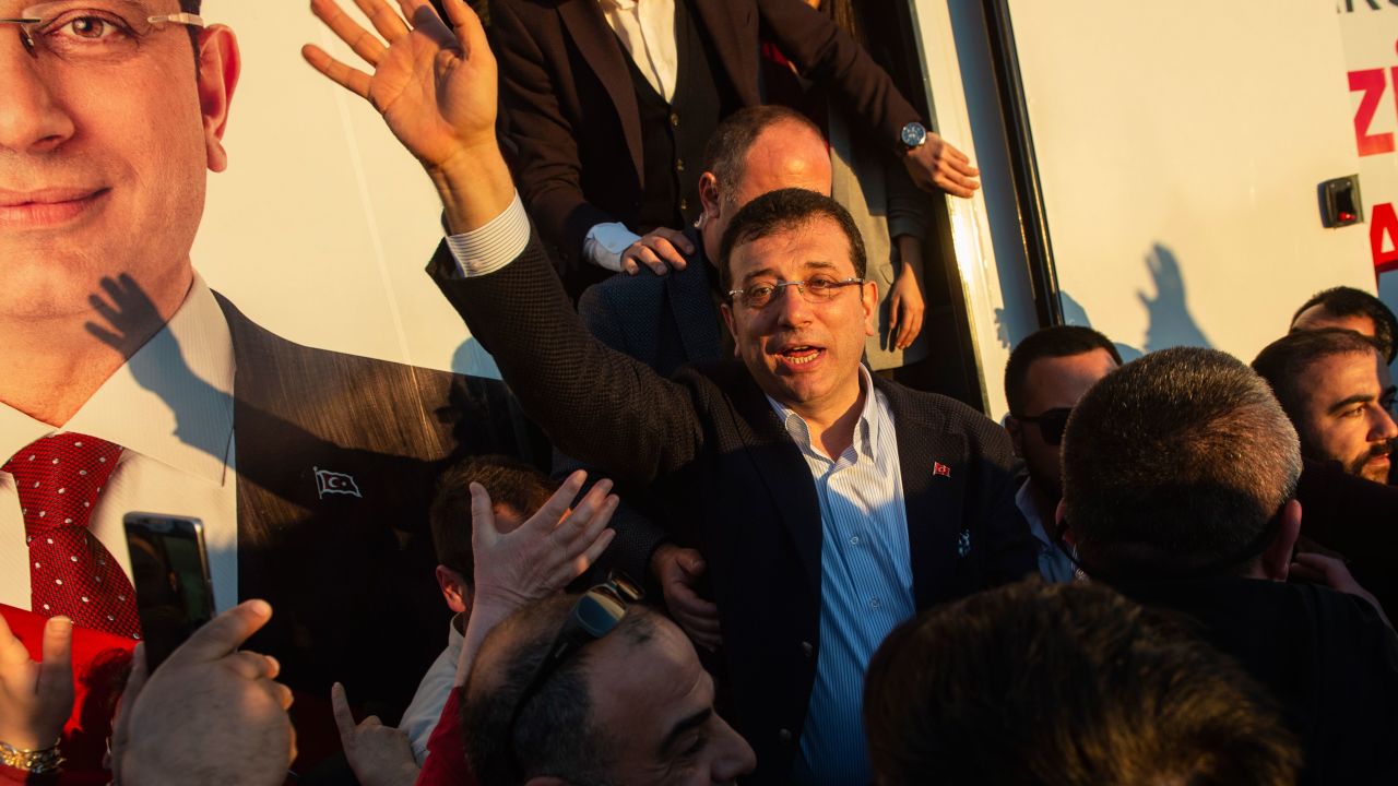  Ekrem Imamoglu, Istanbul's new CHP mayor, took office in April.