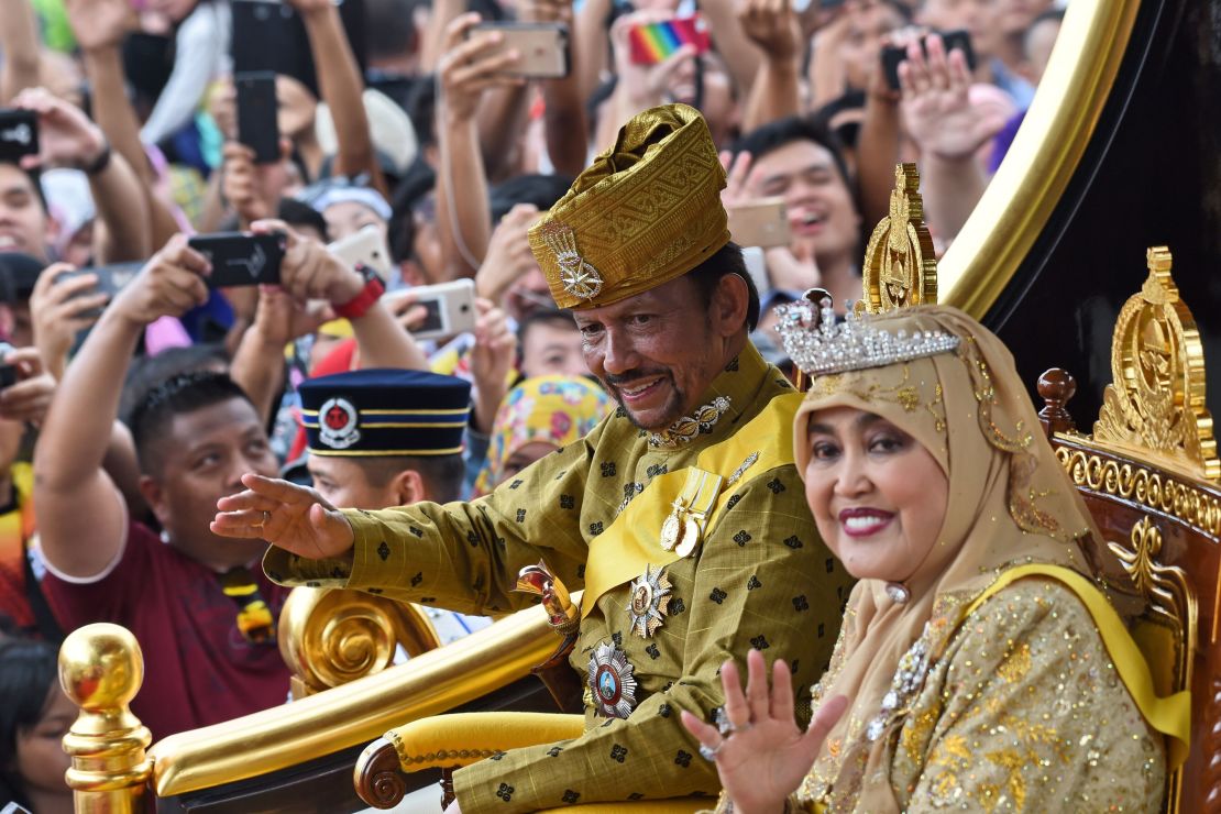 Brunei's Sultan Hassanal Bolkiah and Queen Saleha pictured during his golden jubilee in Bandar Seri Begawan on October 5, 2017. 
