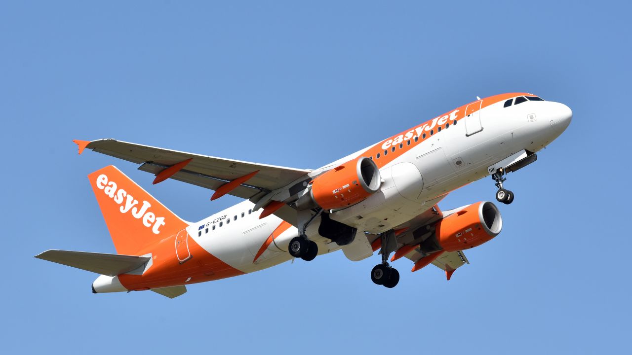 EasyJet says "unanswered questions" over Brexit are causing it problems.