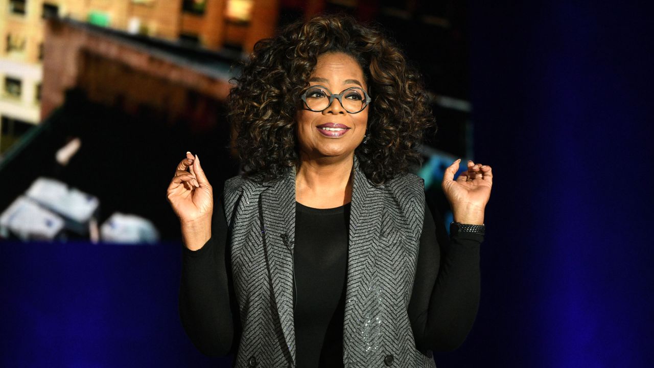 NEW YORK, NEW YORK - FEBRUARY 05: Oprah Winfrey speaks onstage during Oprah's SuperSoul Conversations at PlayStation Theater on February 05, 2019 in New York City. (Photo by Bryan Bedder/Getty Images for THR)