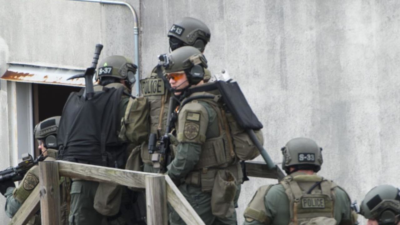  There are no national statistics on swatting incidents but authorities estimate there were hundreds as of 2013.