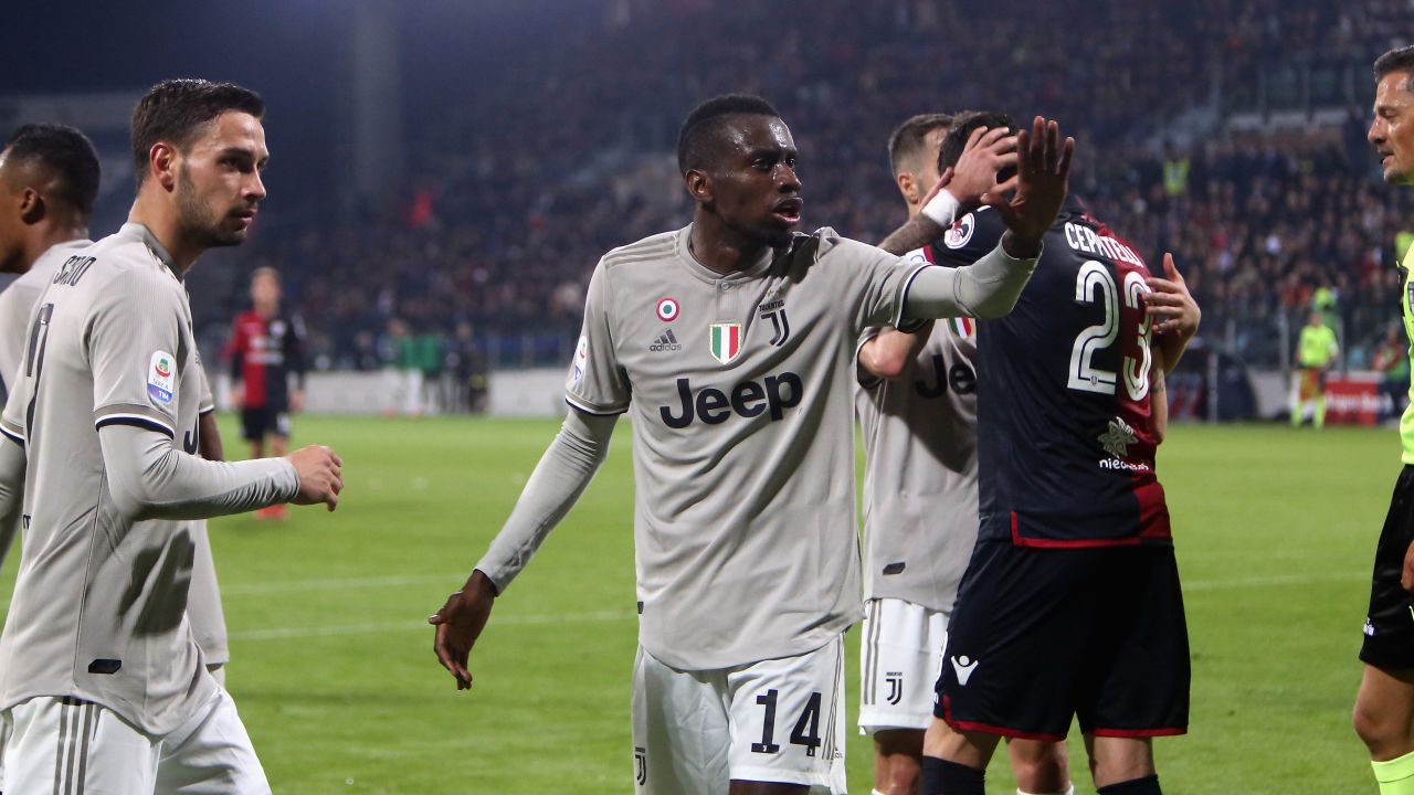 Juventus' Blaise Matuidi reacts after Kean scores