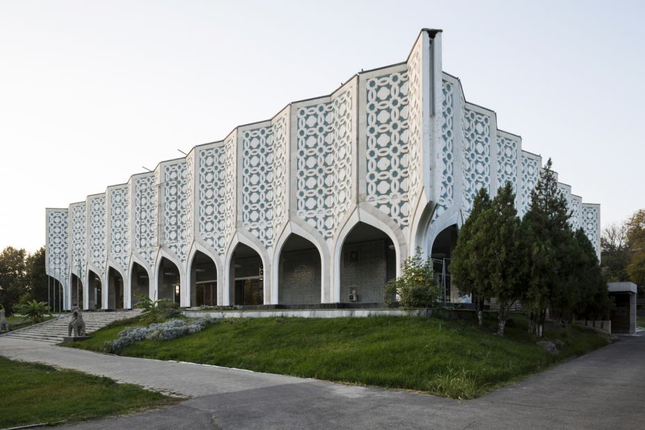 Exhibition Hall of the Uzbek Union of Artists (1974). Tashkent, Uzbekistan