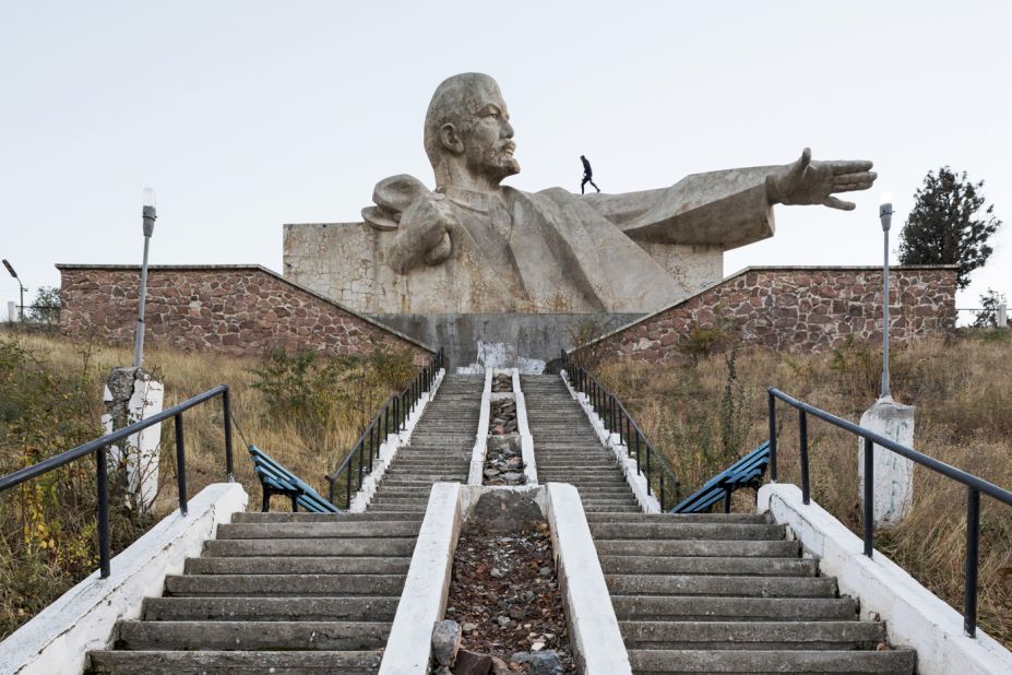 Lenin monument (1965). Istaravshan, Tajikistan