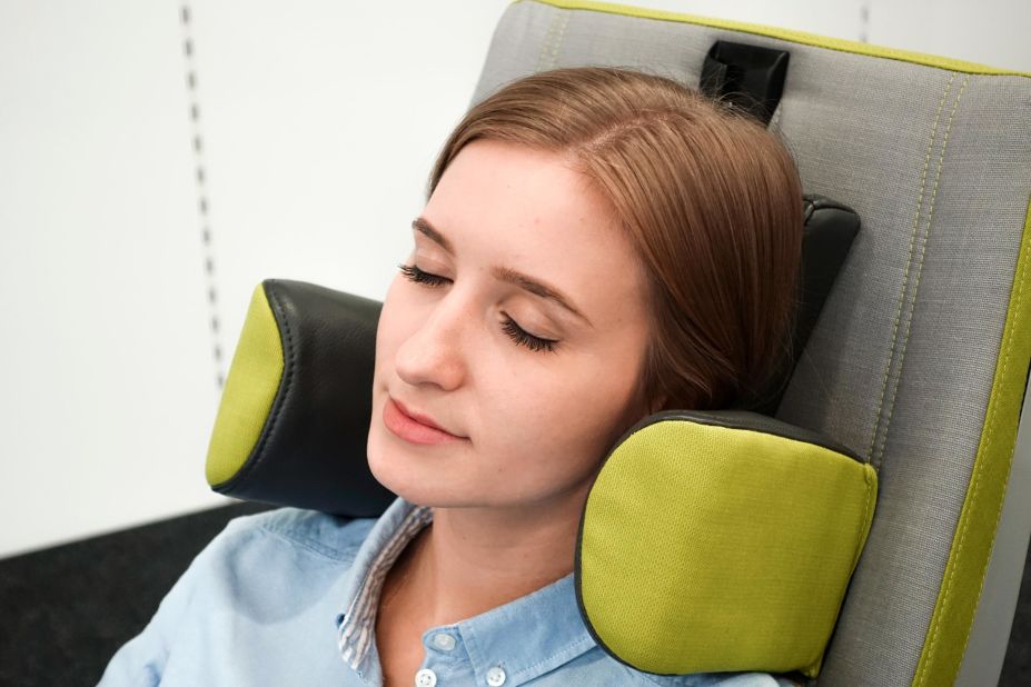 <strong>Passenger Comfort Hardware:</strong> "Sleeping comfort above the clouds" is the vision of RECARO Aircraft Seating, whose comfy Economy Swat was picked up one of the prizes.