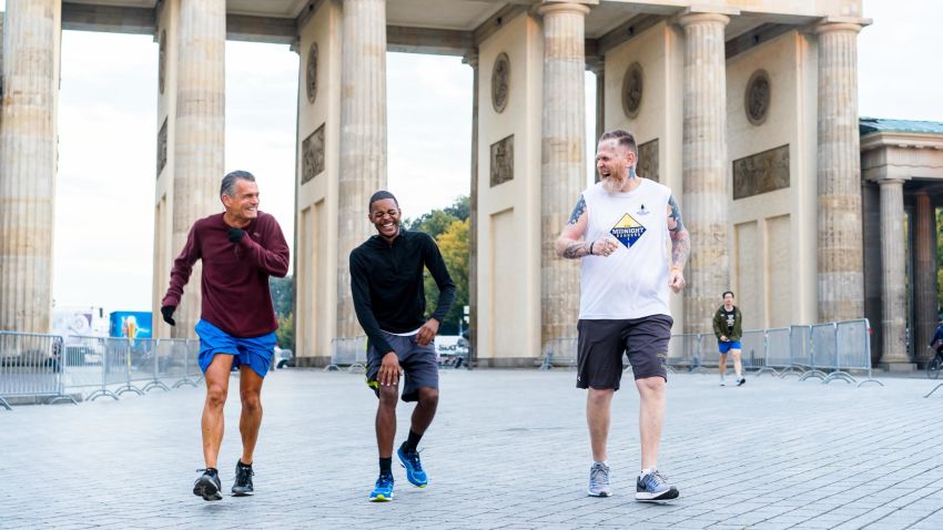 cnnheroes mitchell runners in berlin