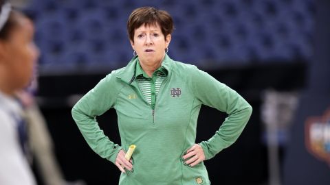 McGraw directs a practice session Thursday in Tampa. The Fighting Irish face UConn on Friday.