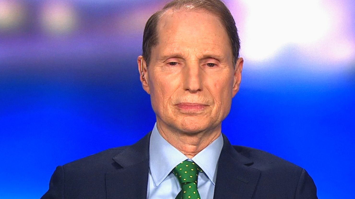 Sen. Ron Wyden 4.4. 01