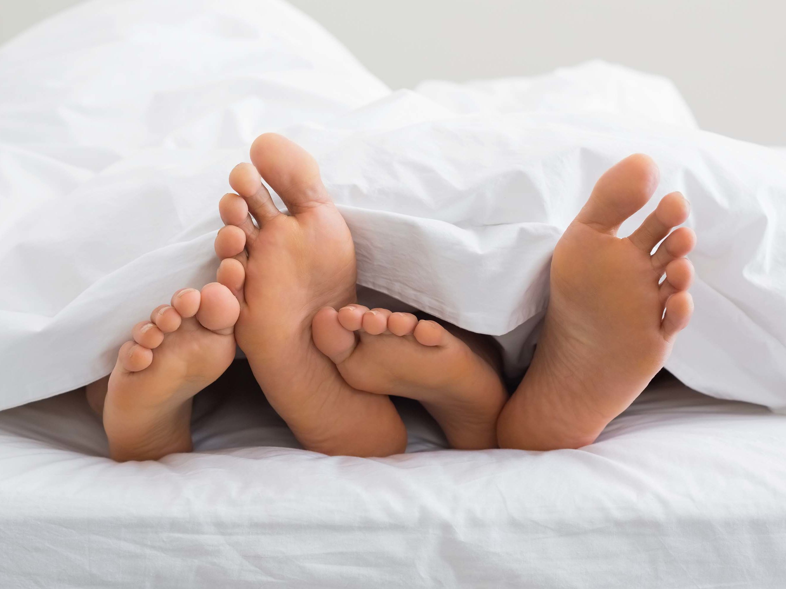 Sleeping Virgin Sex - About 1 in 4 Japanese adults in their 20s and 30s is a virgin, study says |  CNN