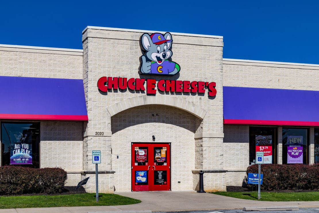 Chuck E. Cheese will be a public company again CNN Business