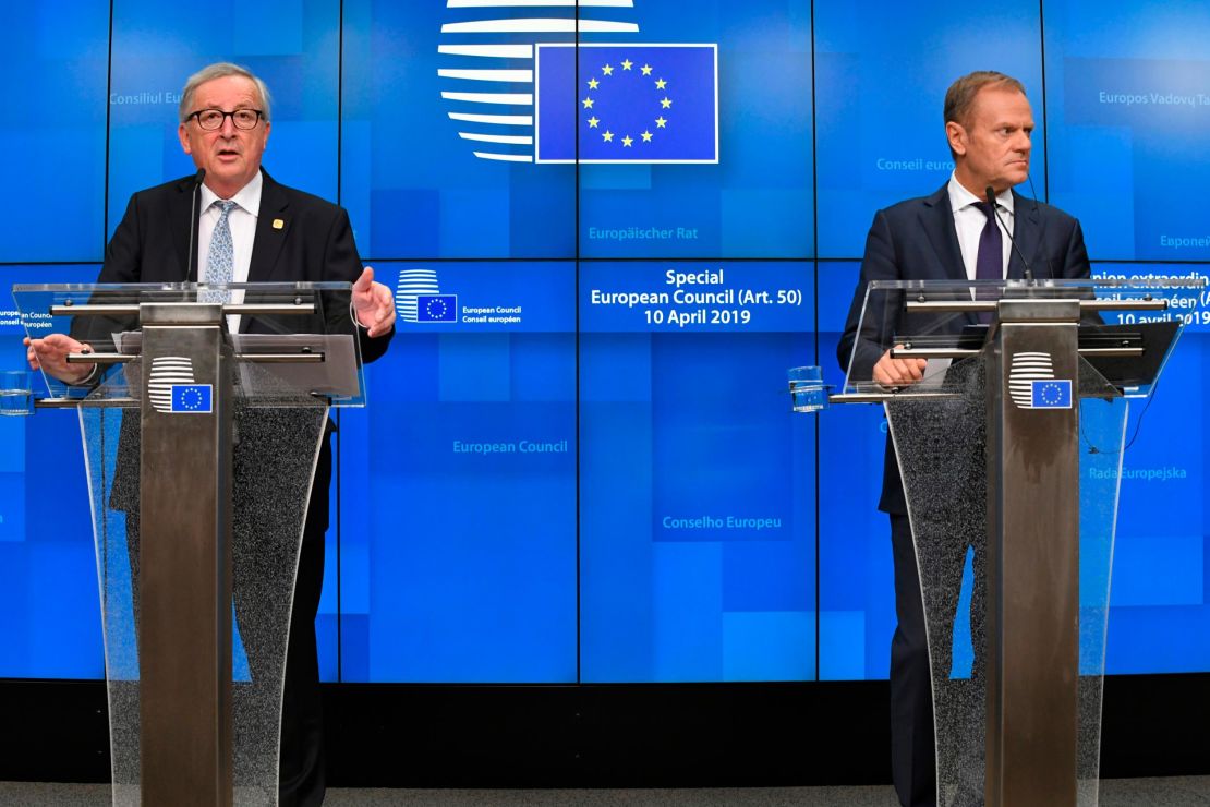 European Council President Donald Tusk, right, and European Commission President Jean-Claude Juncker, left, address reporters after teh summit.