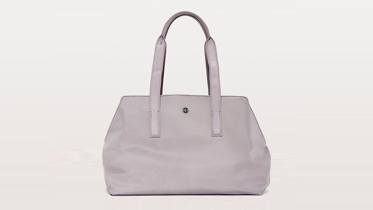 <strong>Lululemon Go Getter Bag ($128;</strong><a href="http://redirect.viglink.com?type=bk&opt=false&u=https%3A%2F%2Fshop.lululemon.com%2Fp%2Fbags%2FGo-Getter-Bag-Heat%2F_%2Fprod8480220%3Fcolor%3D28603&key=ed7eb6546c416eb284920d7a87c6d8c4" target="_blank" target="_blank"><strong> lululemon.com</strong></a><strong>)</strong><br /><br />If you're looking for a work bag that also doubles as a gym bag or even an overnight bag, the Lululemon Go Getter Bag is perfect for you. It has all the space you need for your work and workout essentials, a built-in padded sleeve for a 15-inch laptop, interior pockets to keep your sweaty gear separate, and even an exterior strap to keep your yoga mat in place.