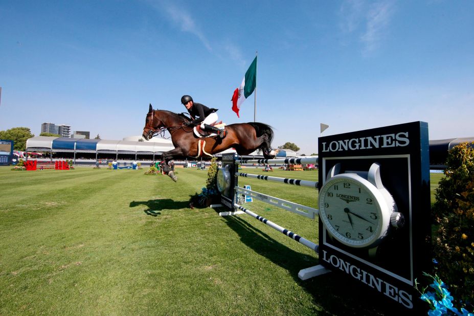 Guery's stallion was given to him by his best friend two months before the event but they gelled to win a 12-horse jump-off.